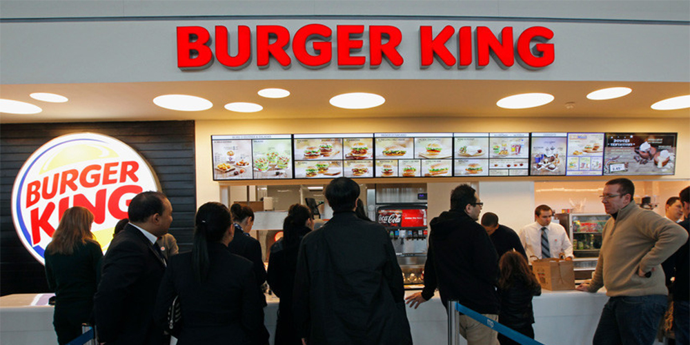 «Vete a México si quieres hablar español», asegura una clienta al encargado de un Burger King en Florida