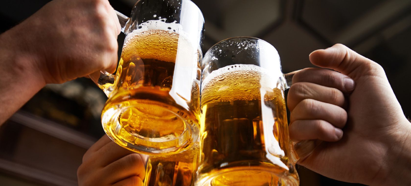 Hombre fallece por beber una jarra de cerveza en un solo trago (+video)